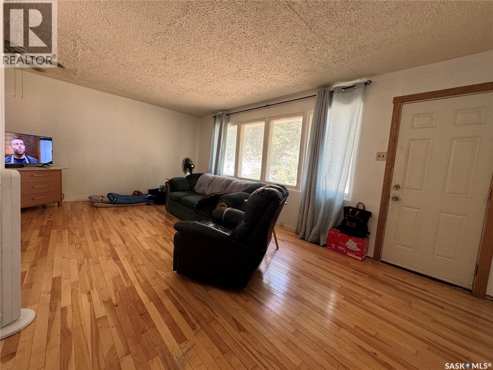 168 Smith Street, Regina, Saskatchewan  S4R 2K6 - Photo 6 - SK023611