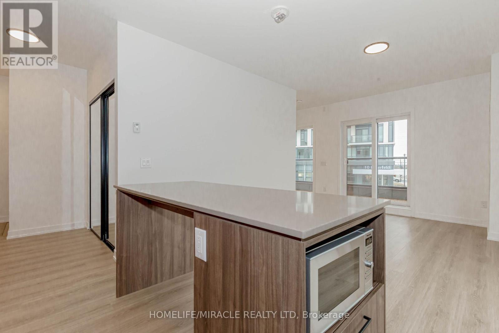 11 - 20 Lagerfeld Drive, Brampton, Ontario  L7A 5L4 - Photo 14 - W12526802