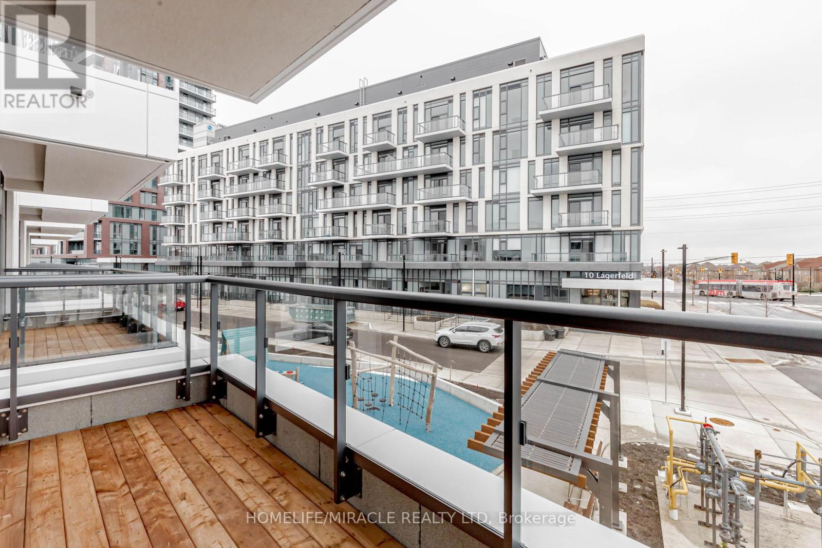 11 - 20 Lagerfeld Drive, Brampton, Ontario  L7A 5L4 - Photo 24 - W12526802