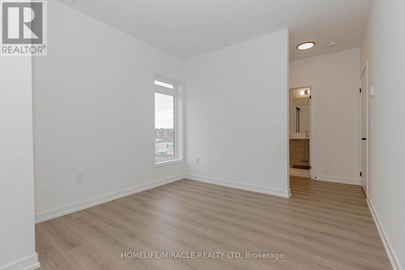 11 - 20 Lagerfeld Drive, Brampton, Ontario  L7A 5L4 - Photo 39 - W12526802