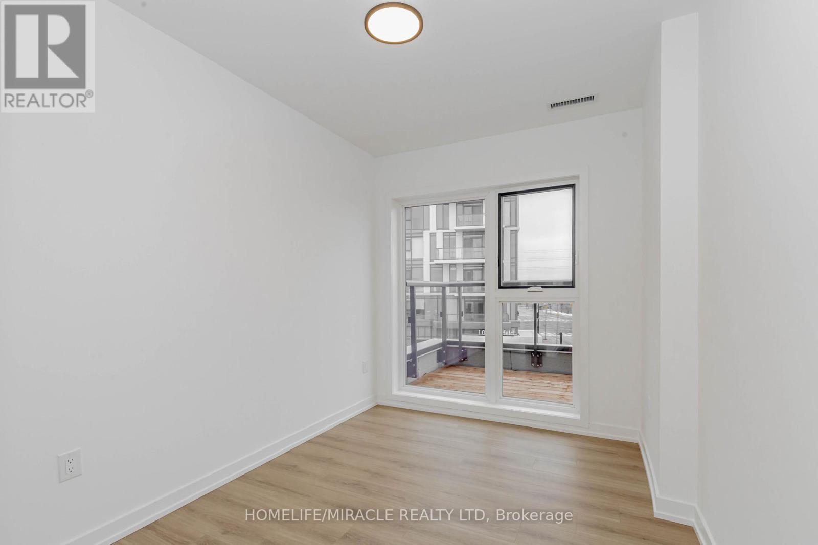 11 - 20 Lagerfeld Drive, Brampton, Ontario  L7A 5L4 - Photo 44 - W12526802