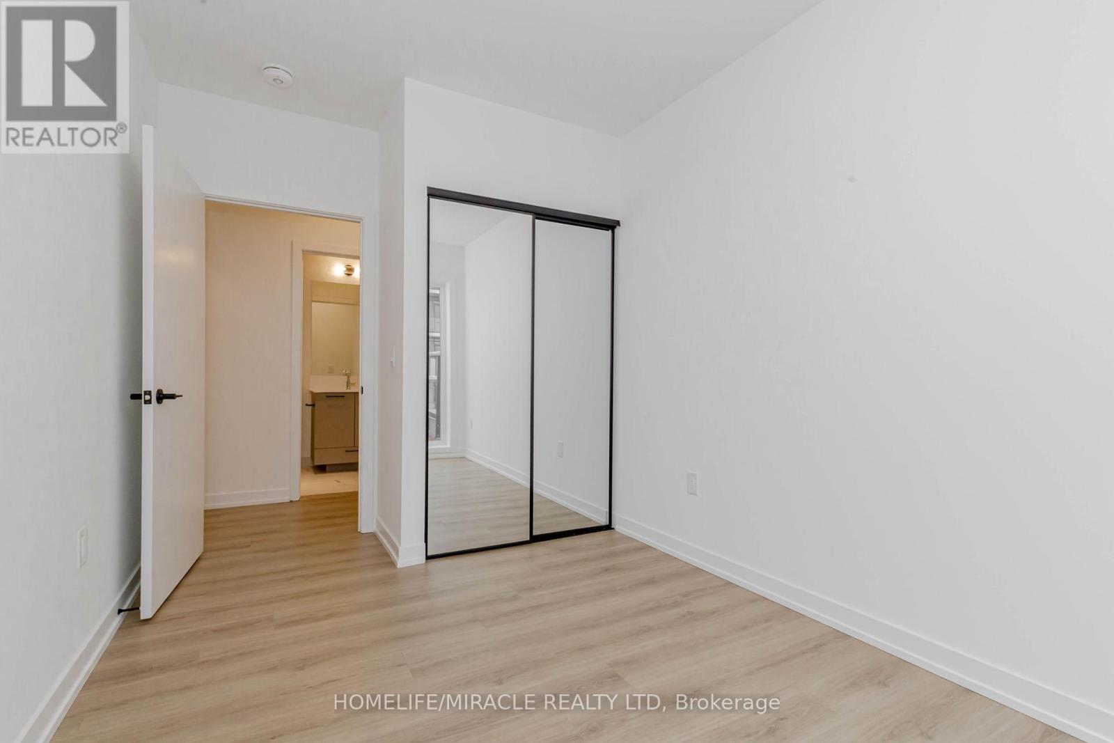 11 - 20 Lagerfeld Drive, Brampton, Ontario  L7A 5L4 - Photo 46 - W12526802