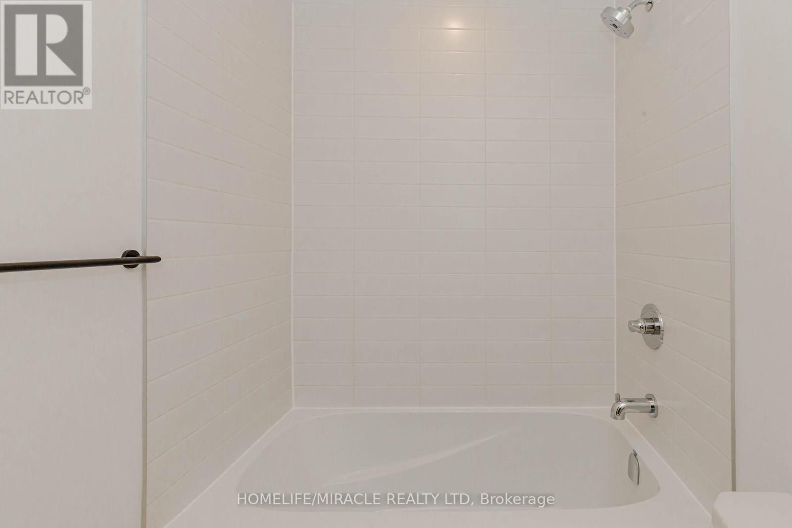 11 - 20 Lagerfeld Drive, Brampton, Ontario  L7A 5L4 - Photo 49 - W12526802