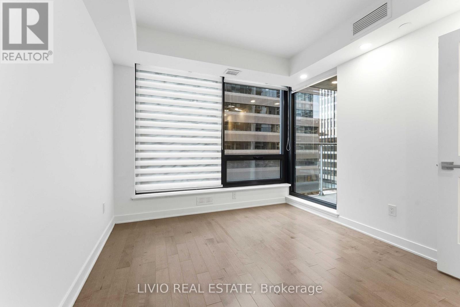 502 - 340 Queen Street Ottawa Street, Ottawa, Ontario  K1R 0G1 - Photo 11 - X12526794