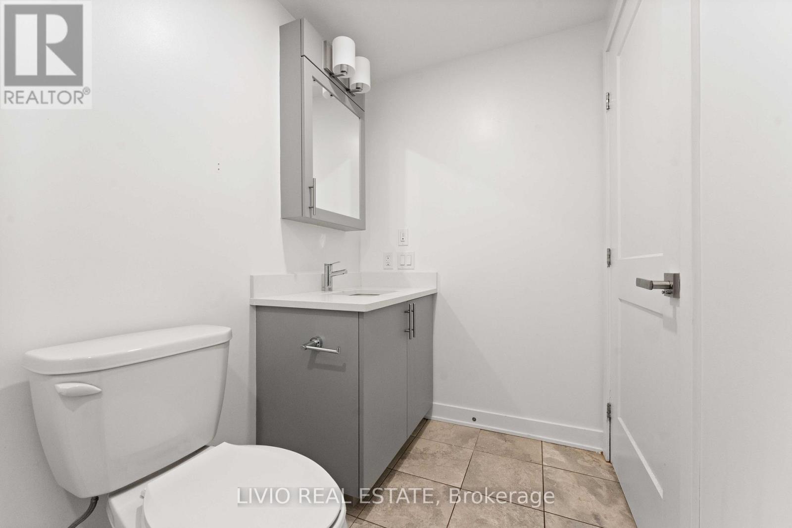 502 - 340 Queen Street Ottawa Street, Ottawa, Ontario  K1R 0G1 - Photo 15 - X12526794