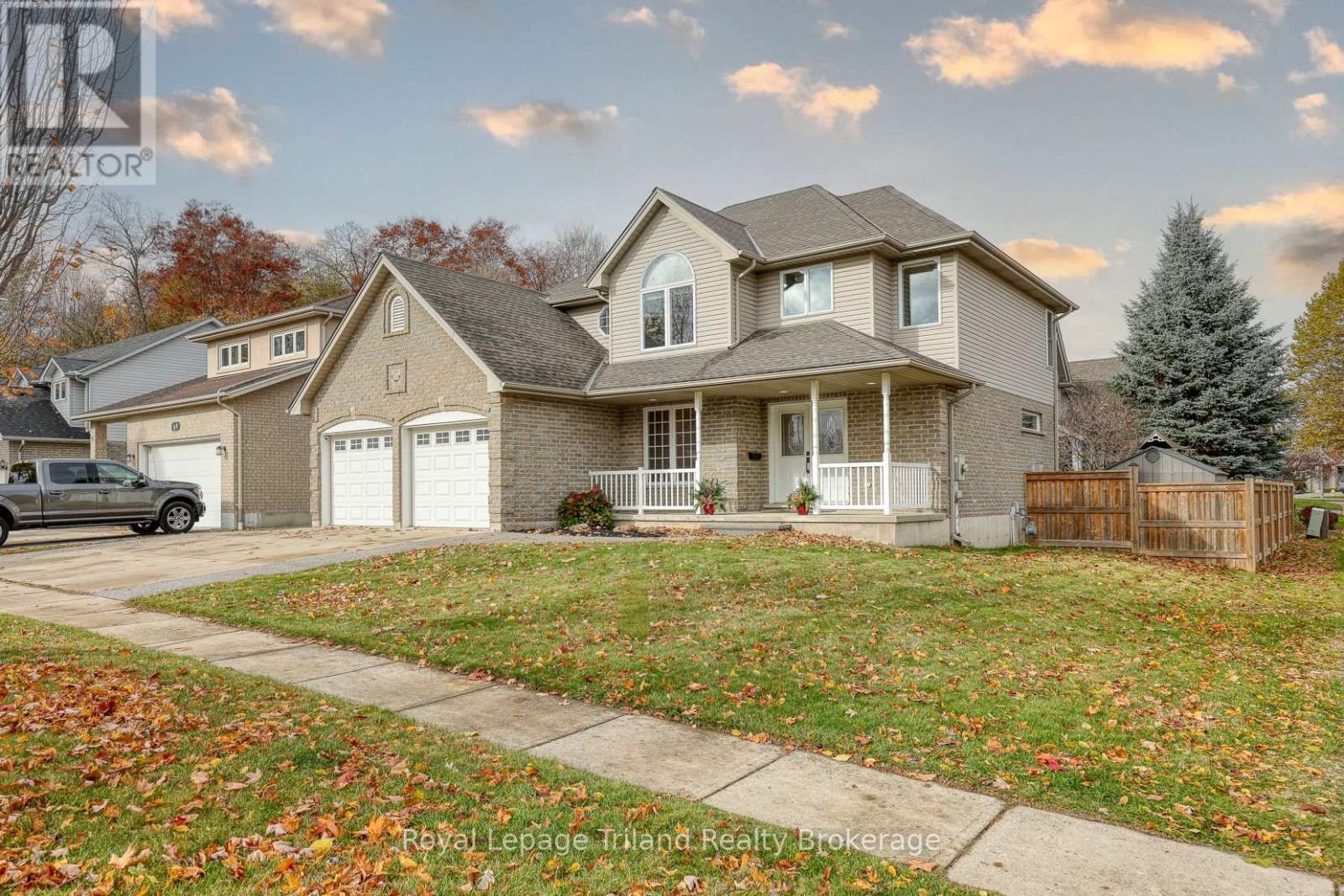 93 Finch Avenue, Woodstock, Ontario N4T 1T7 - Photo 3 - X12526850