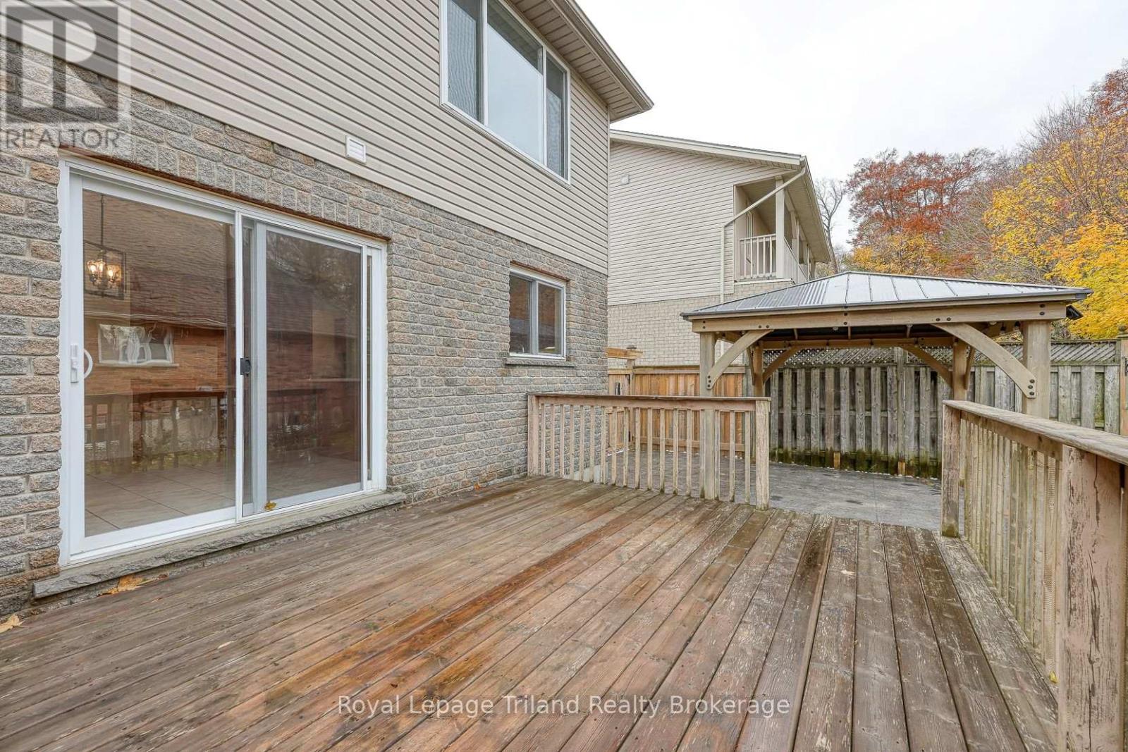 93 Finch Avenue, Woodstock, Ontario N4T 1T7 - Photo 43 - X12526850