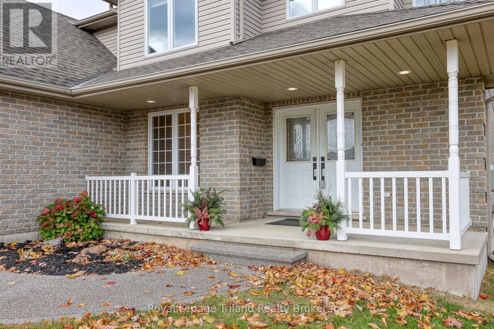 93 Finch Avenue, Woodstock, Ontario N4T 1T7 - Photo 5 - X12526850