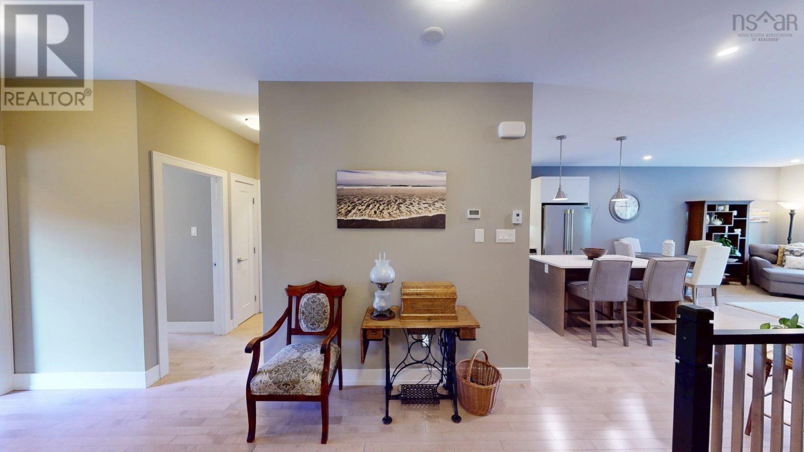 135 Bradford Place, Bedford, Nova Scotia  B4B 0R7 - Photo 3 - 202525640