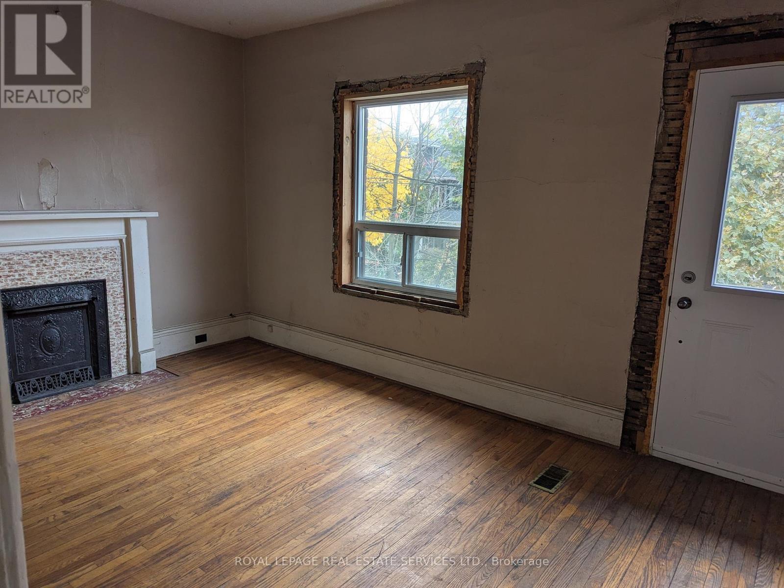 529 Gladstone Avenue, Toronto, Ontario  M6H 3J1 - Photo 6 - C12526854