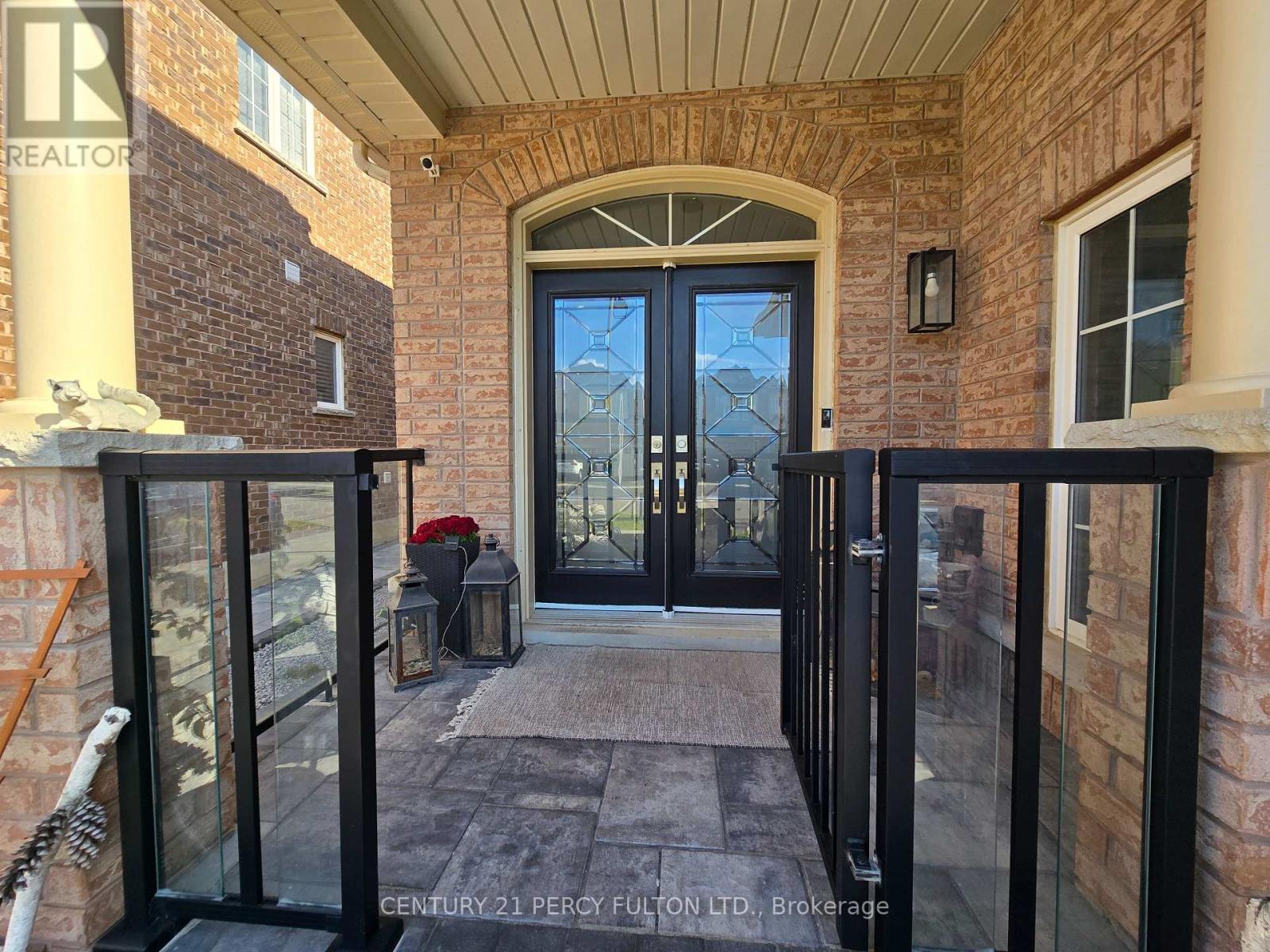 1979 Riverton Street, Oshawa, Ontario  L1K 0P4 - Photo 3 - E12526820