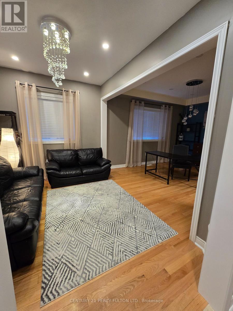 1979 Riverton Street, Oshawa, Ontario  L1K 0P4 - Photo 9 - E12526820