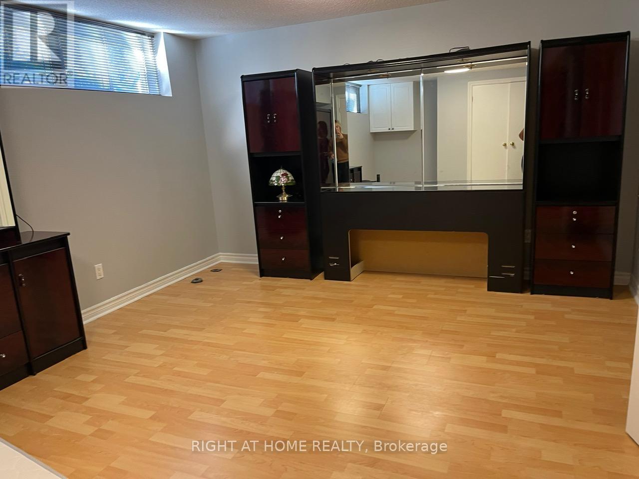 19 Budea Crescent S, Toronto, Ontario  M1R 4V1 - Photo 12 - E12526590