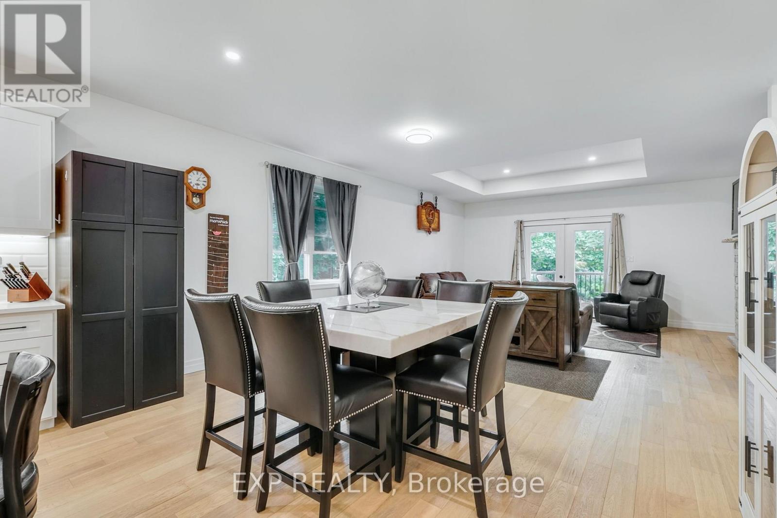 1105 Marietta Street, Howick, Ontario  N0G 2X0 - Photo 10 - X12465763