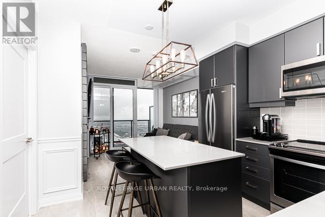 Lph16 - 7895 Jane Street, Vaughan, Ontario  L4K 2M7 - Photo 2 - N12526838