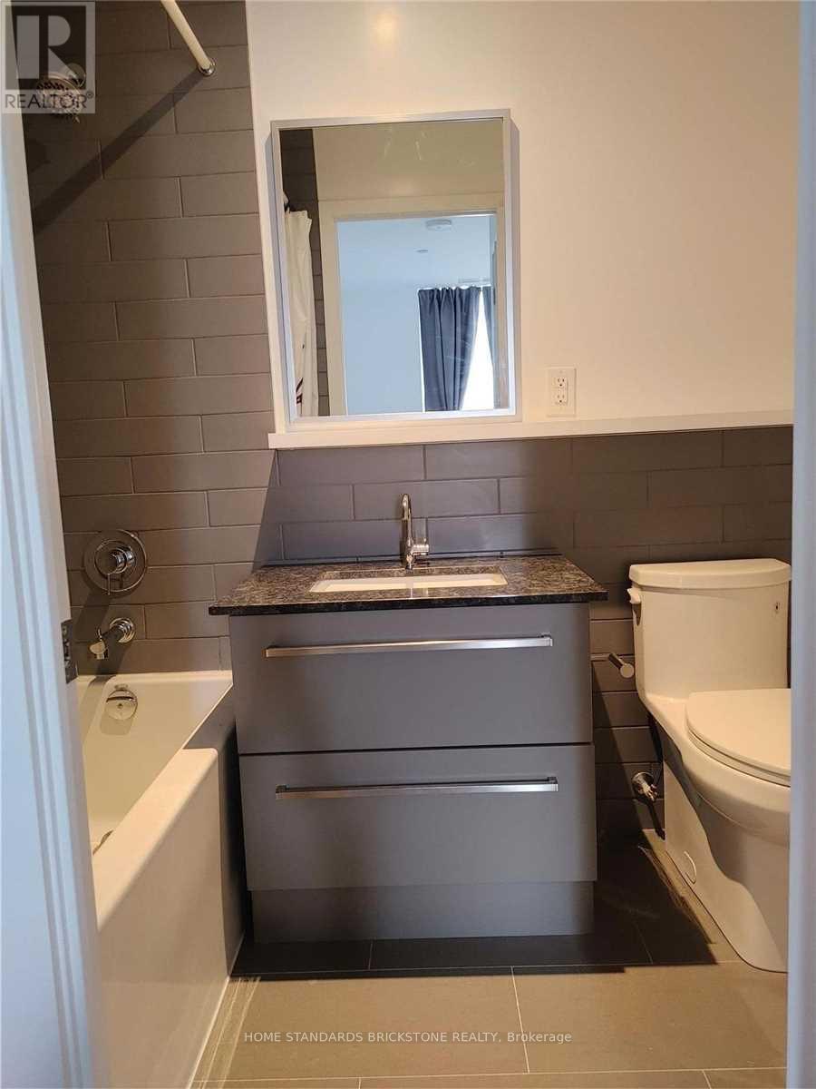 725 - 160 Flemington Road, Toronto, Ontario  M6A 0A9 - Photo 6 - W12526856