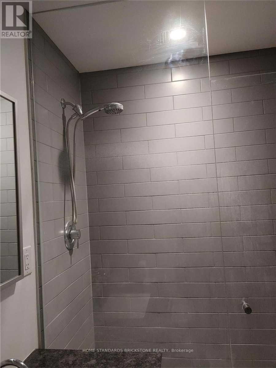 725 - 160 Flemington Road, Toronto, Ontario  M6A 0A9 - Photo 9 - W12526856