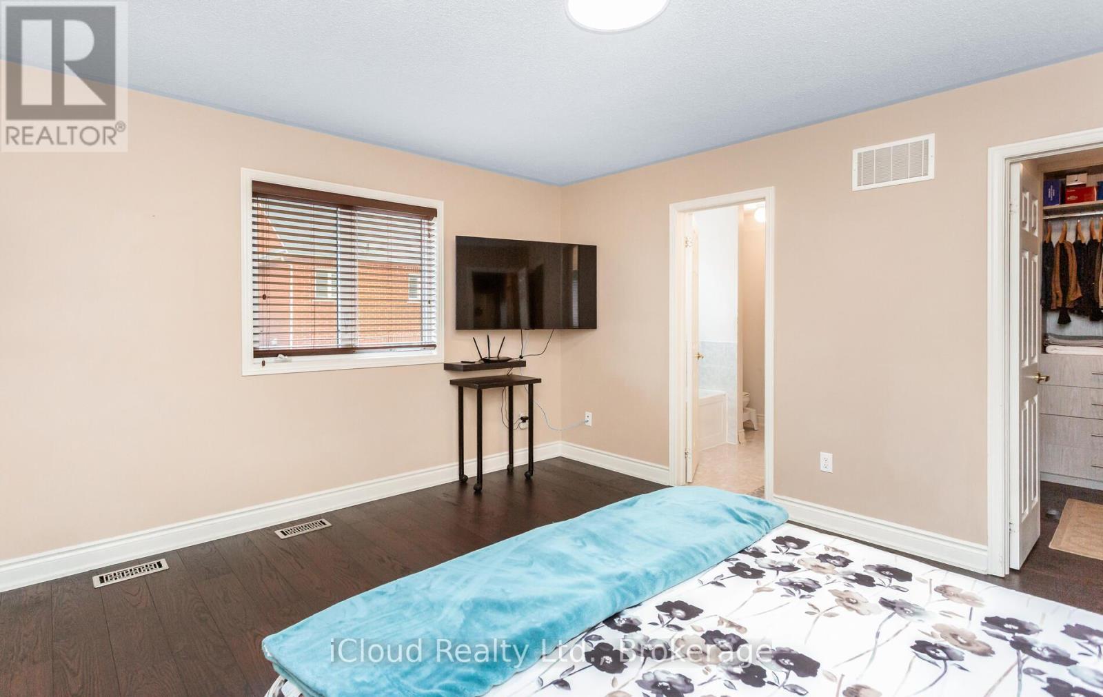 491 Landsborough Avenue, Milton, Ontario L9T 7X7 - Photo 26 - W12523816