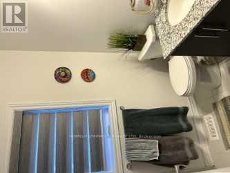 190 Adley Drive, Brockville, Ontario  K6V 7J2 - Photo 5 - X12526836