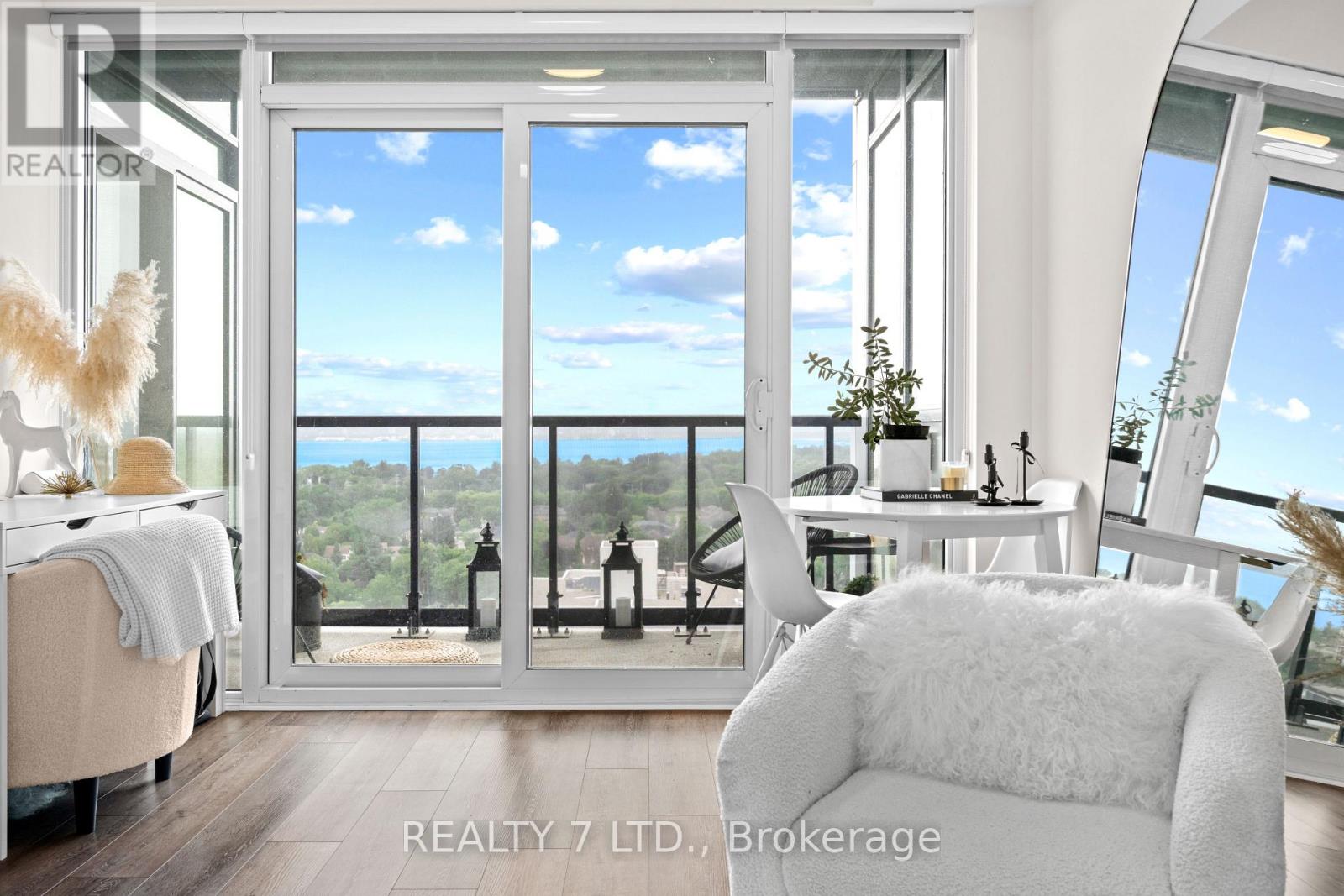 1701 - 500 BROCK AVENUE N, Burlington, Ontario