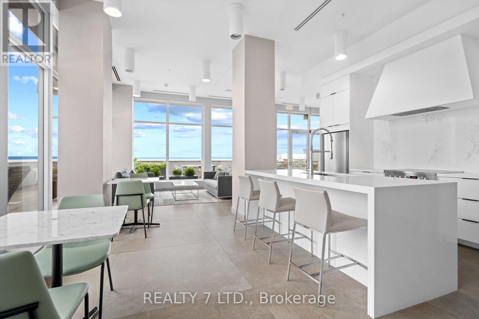 1701 - 500 Brock Avenue N, Burlington, Ontario L7S 0A5 - Photo 22 - W12526876