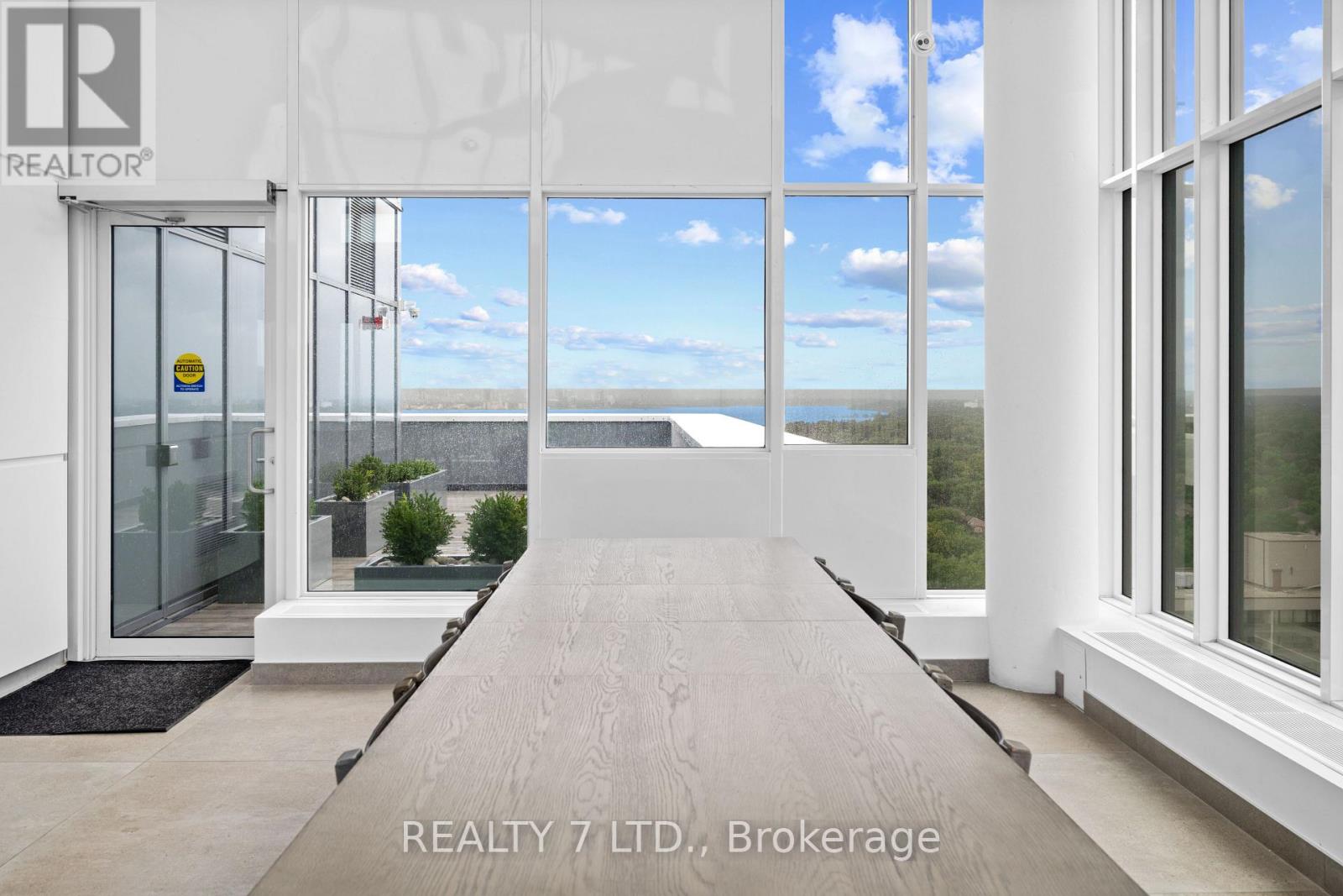 1701 - 500 Brock Avenue N, Burlington, Ontario L7S 0A5 - Photo 30 - W12526876