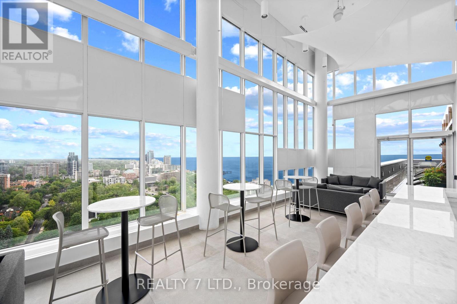 1701 - 500 Brock Avenue N, Burlington, Ontario L7S 0A5 - Photo 31 - W12526876