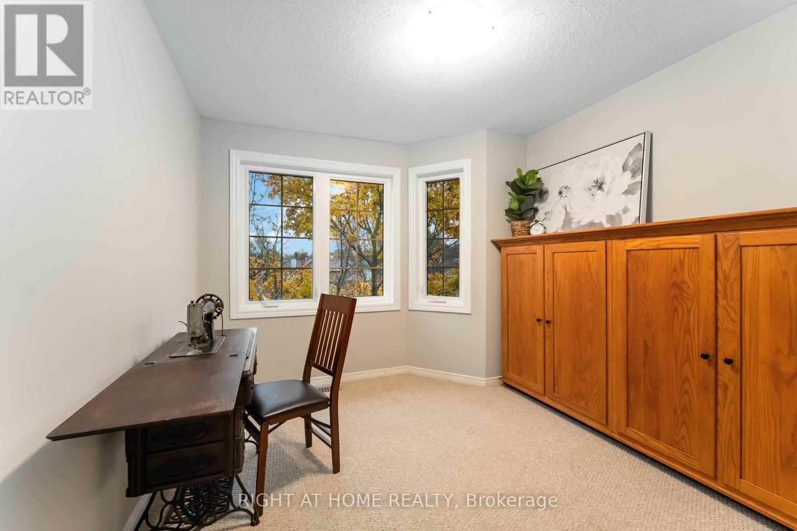 7 Weybridge Drive S, Ottawa, Ontario K2J 4A1 - Photo 25 - X12520818