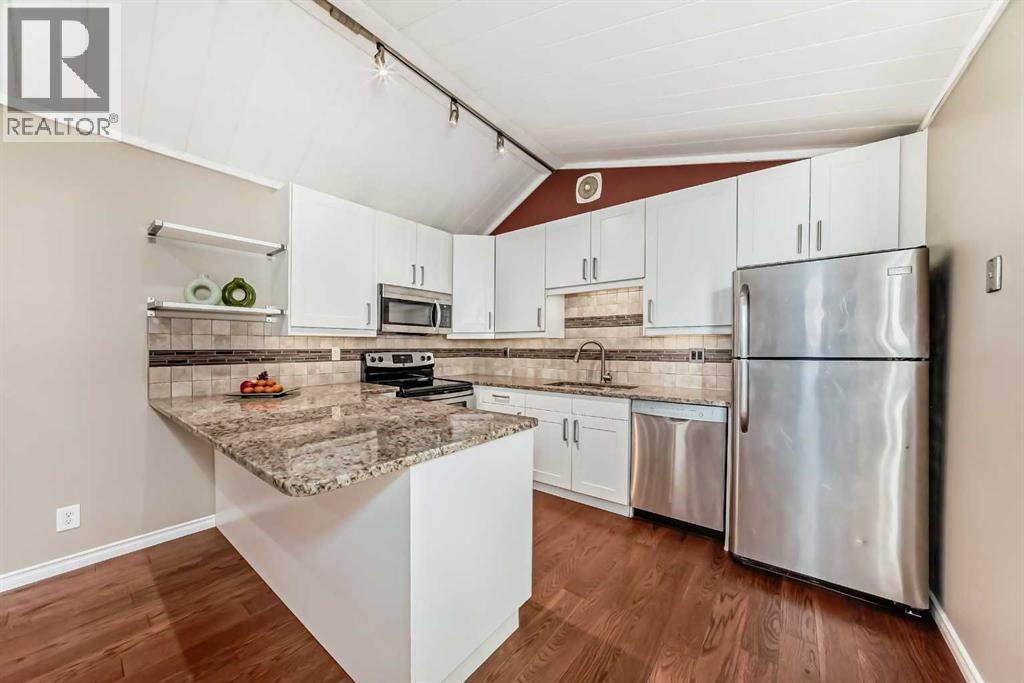 2301, 3500 Varsity Drive Nw, Calgary, Alberta  T2L 1Y3 - Photo 2 - A2269776