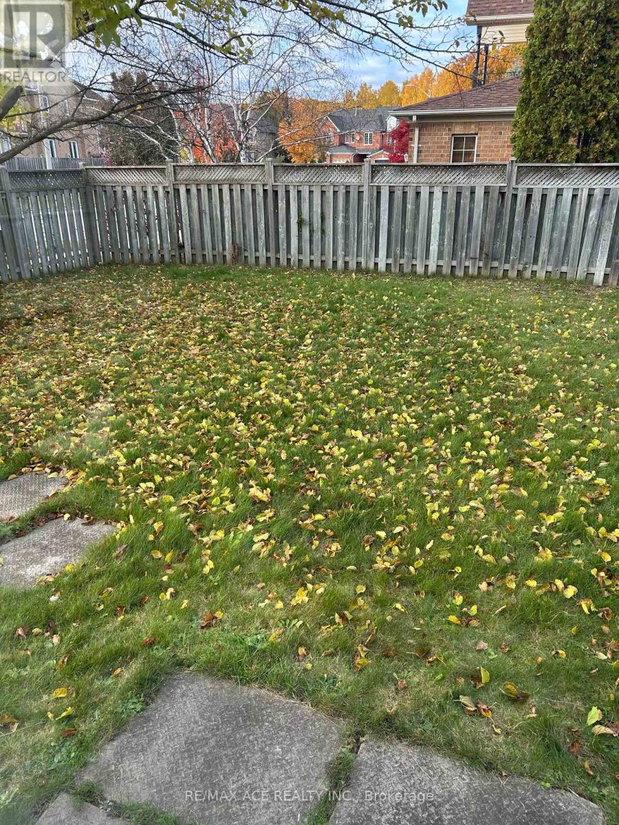 104 Long Point Drive, Richmond Hill, Ontario  L4E 3Z7 - Photo 18 - N12463567