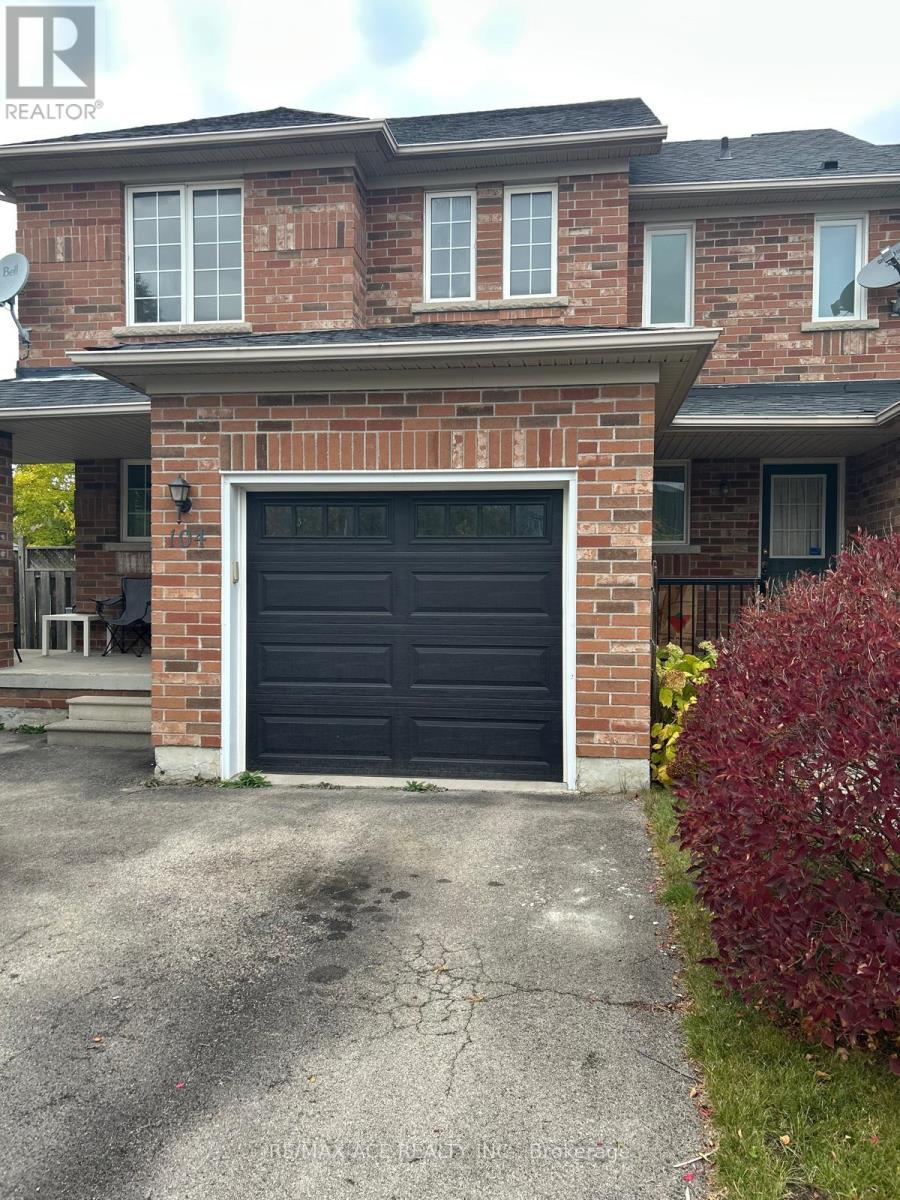 104 LONG POINT DRIVE, Richmond Hill, Ontario