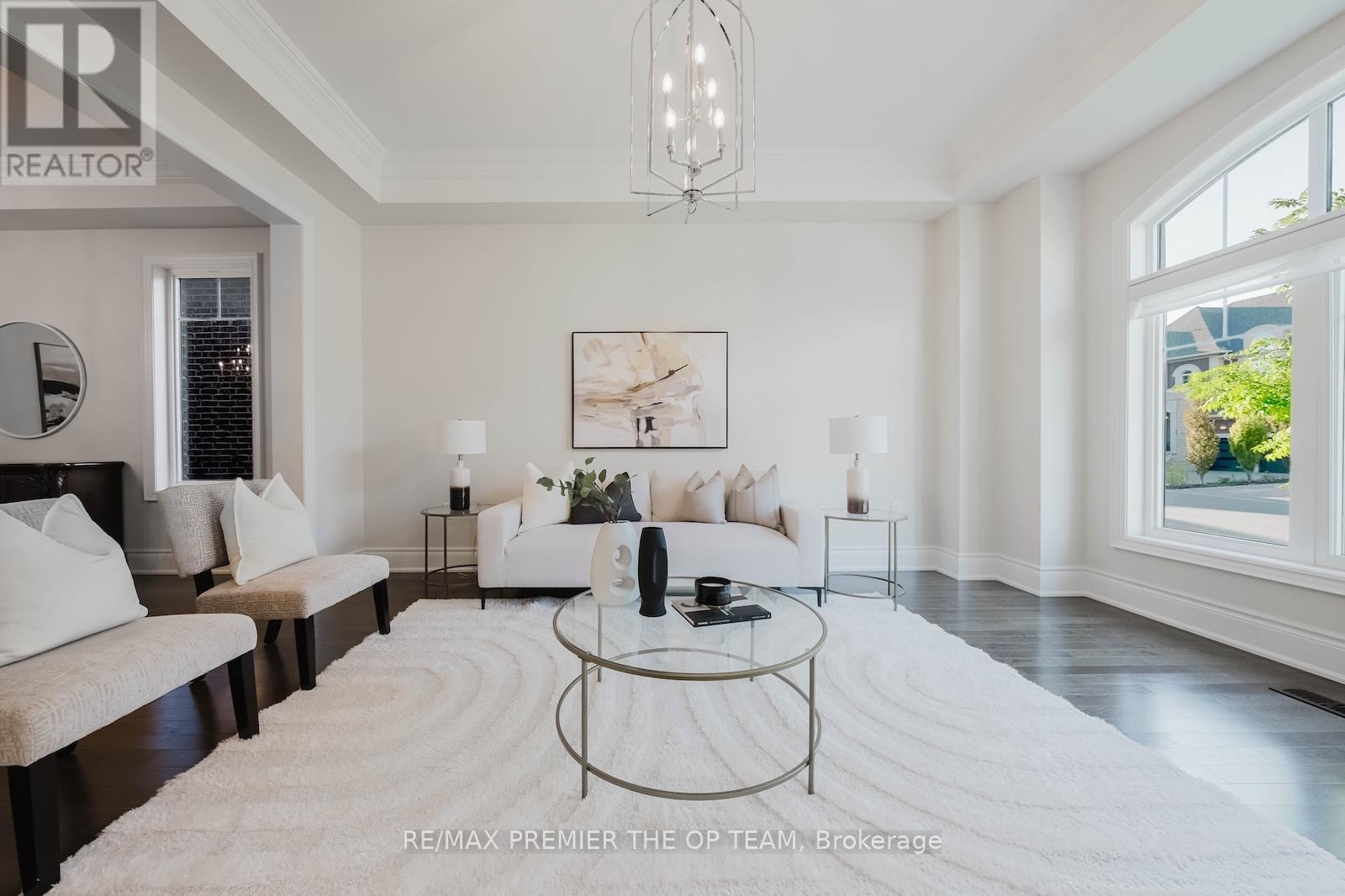 70 Torgan Trail, Vaughan, Ontario L4H 3X6 - Photo 3 - N12526892