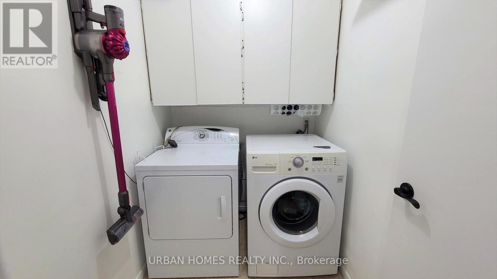 215 - 16a Elgin Street, Markham, Ontario L3T 4T4 - Photo 26 - N12526904