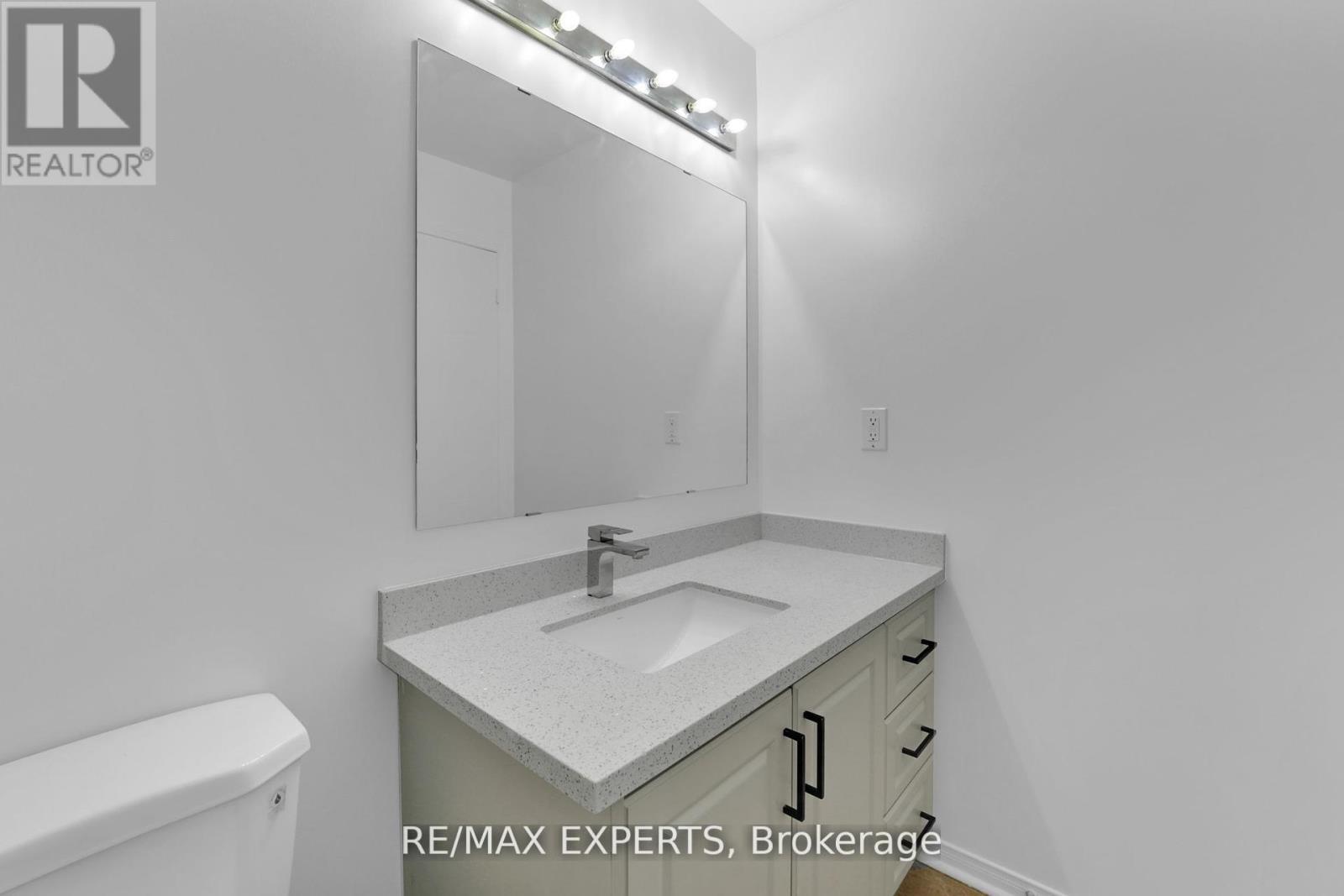 120 - 86 Joymar Drive, Mississauga, Ontario L5M 7Z6 - Photo 17 - W12526886