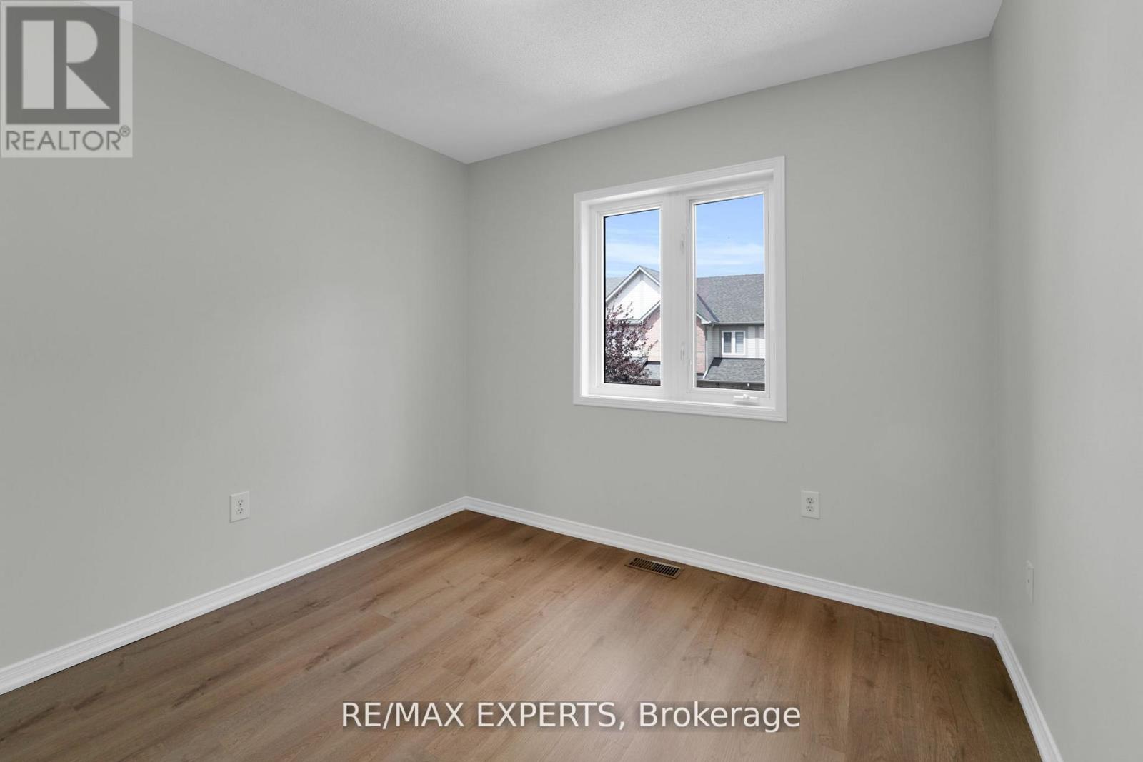 120 - 86 Joymar Drive, Mississauga, Ontario L5M 7Z6 - Photo 19 - W12526886