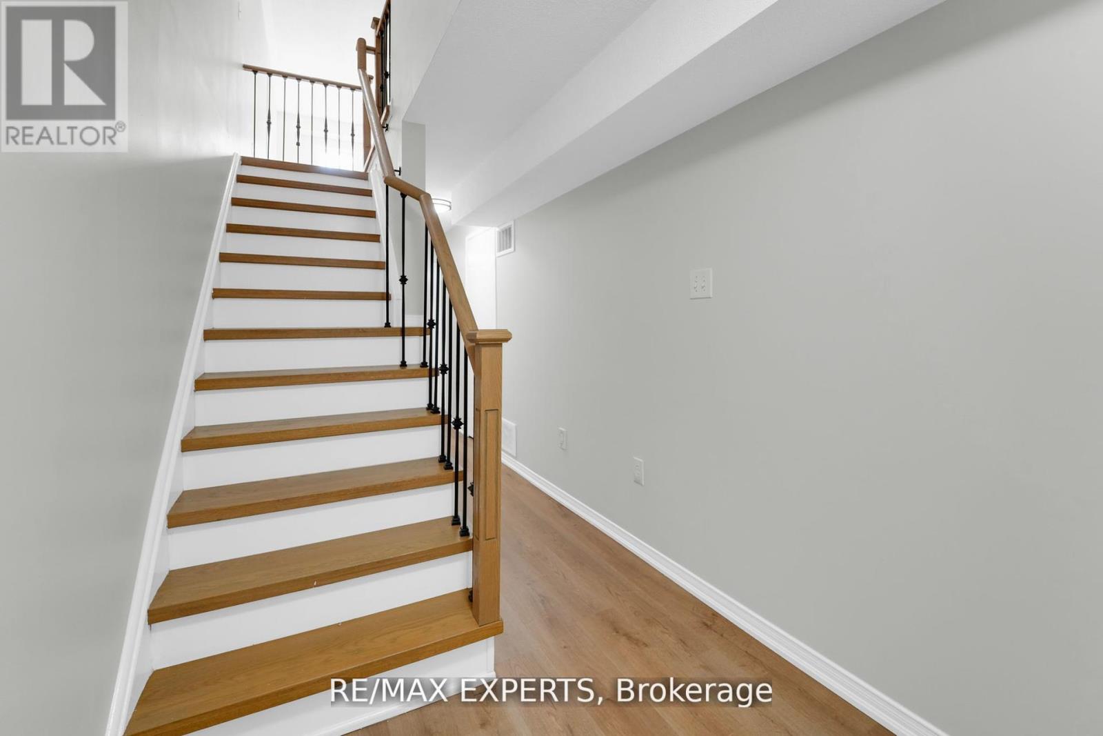 120 - 86 Joymar Drive, Mississauga, Ontario L5M 7Z6 - Photo 24 - W12526896