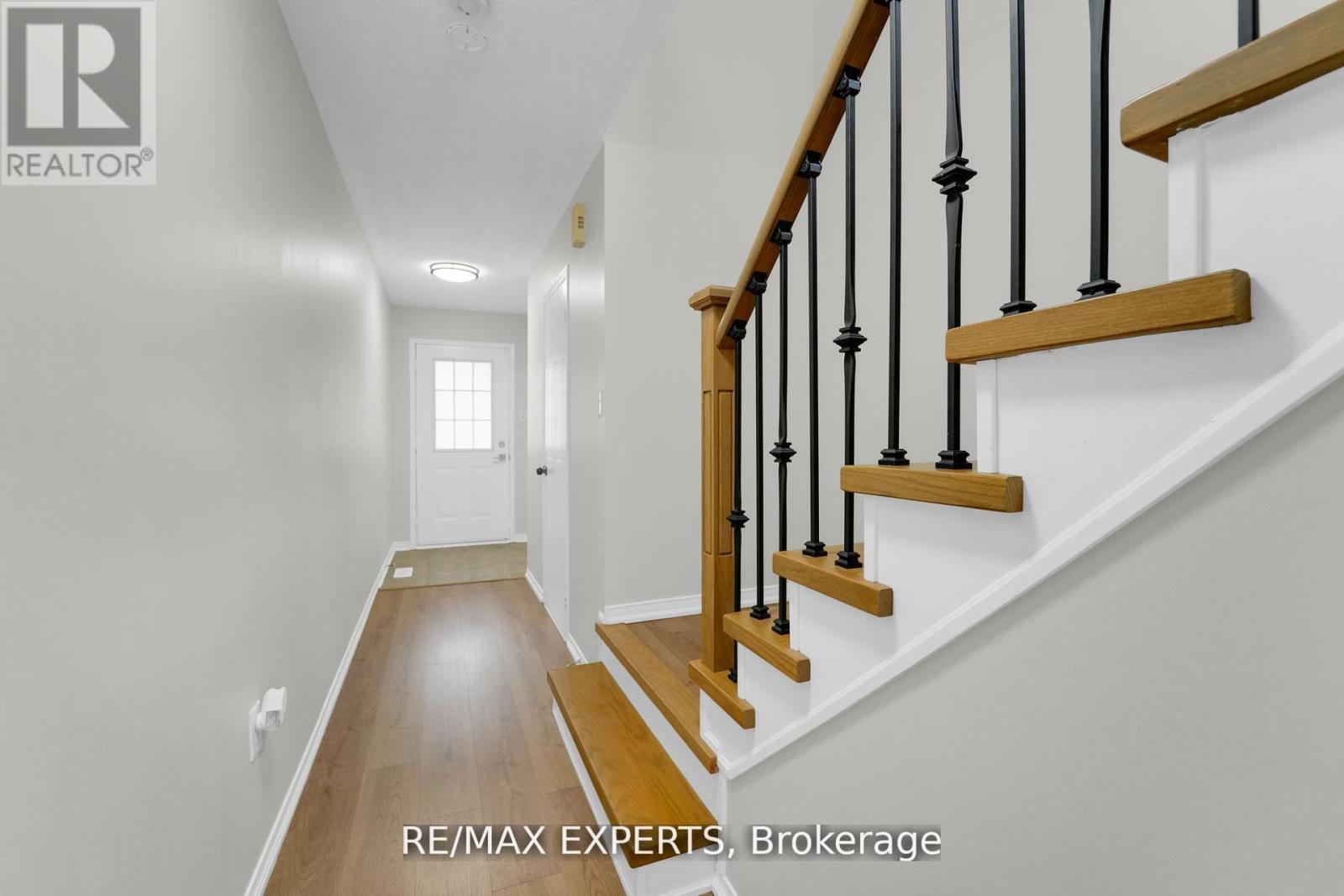 120 - 86 Joymar Drive, Mississauga, Ontario L5M 7Z6 - Photo 5 - W12526896