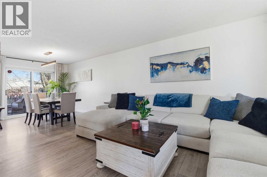 67 Lake Sylvan Close Se, Calgary, Alberta  T2J 3E5 - Photo 1 - A2268625