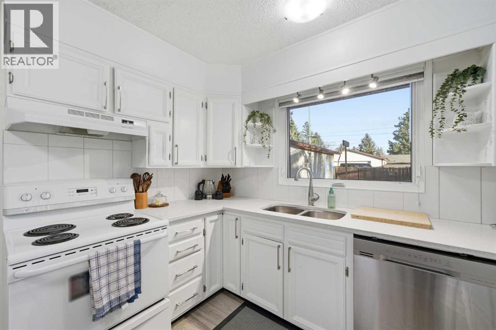 67 Lake Sylvan Close Se, Calgary, Alberta  T2J 3E5 - Photo 10 - A2268625