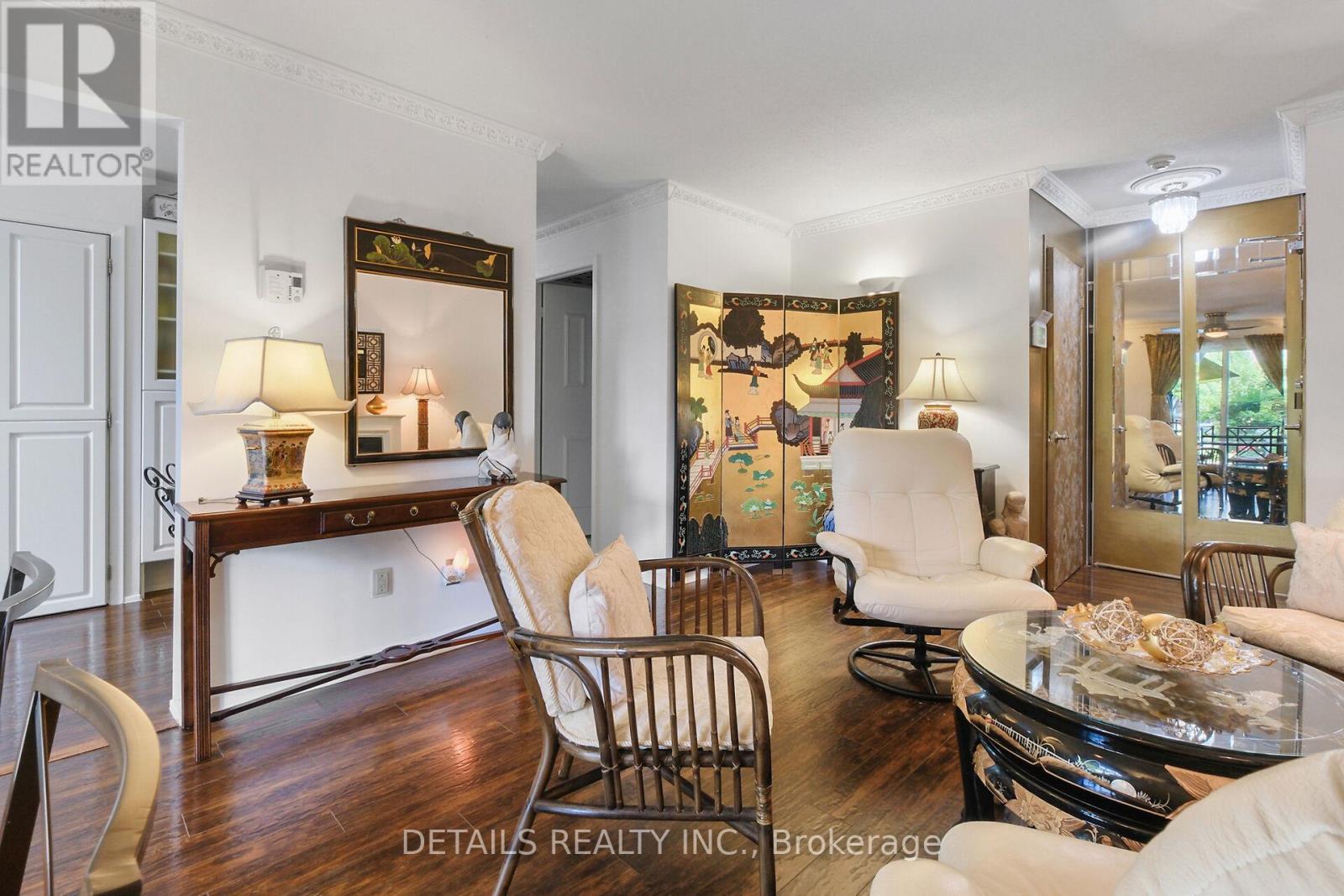 103 - 260 Brittany Drive, Ottawa, Ontario  K1K 4M2 - Photo 8 - X12526936