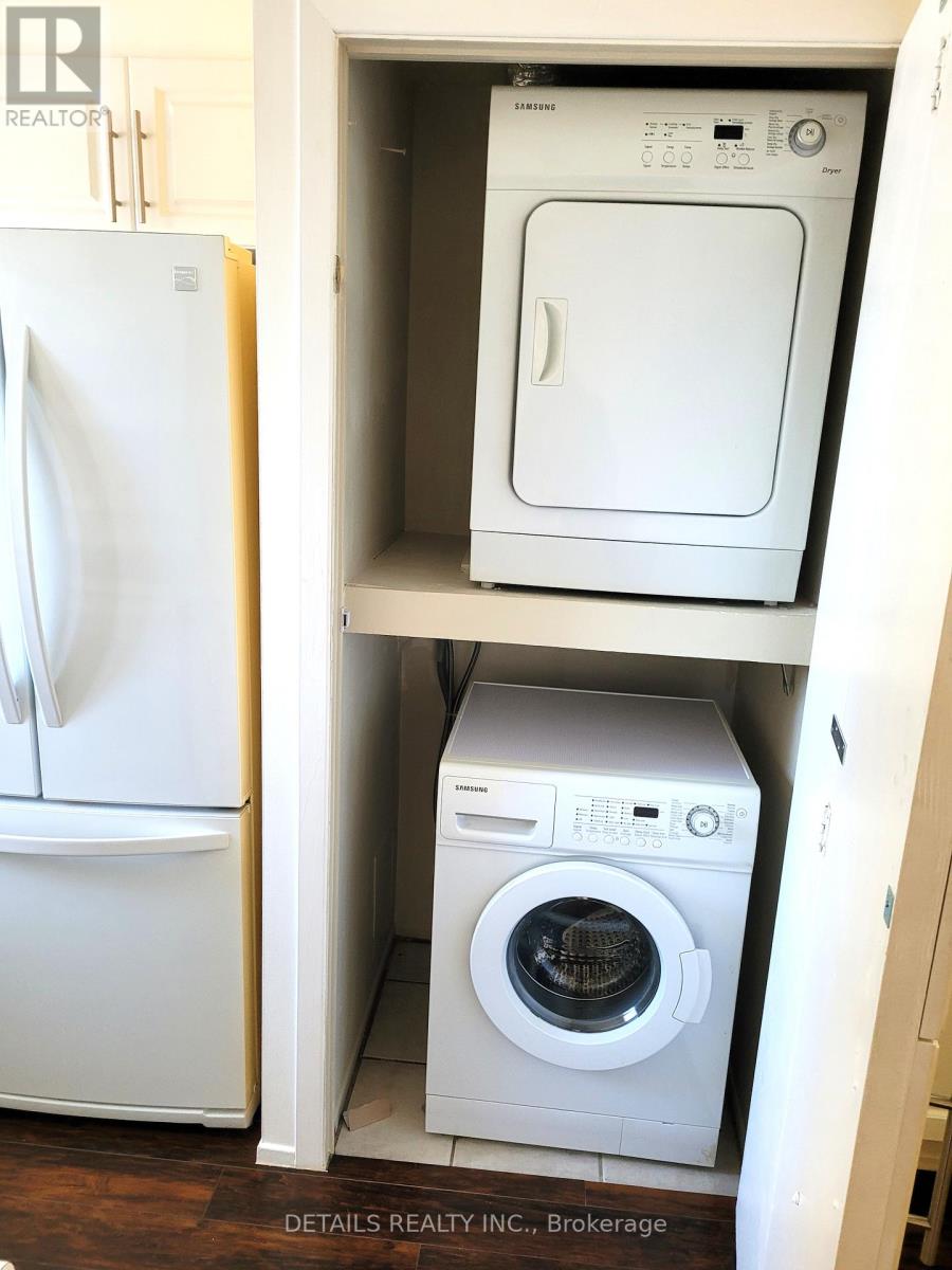 103 - 260 Brittany Drive, Ottawa, Ontario  K1K 4M2 - Photo 9 - X12526936