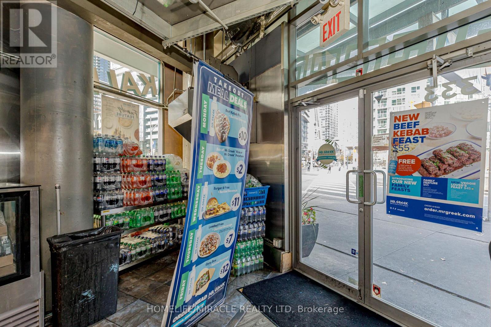 333 Bremner Boulevard, Toronto, Ontario  M5V 3X9 - Photo 4 - C12519982