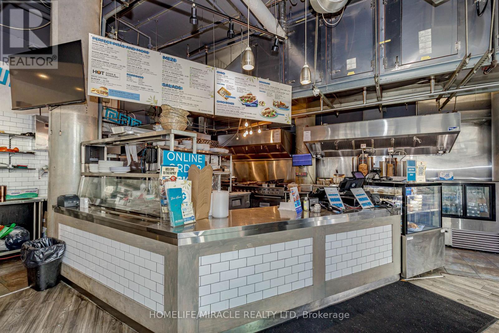 333 Bremner Boulevard, Toronto, Ontario  M5V 3X9 - Photo 8 - C12519982