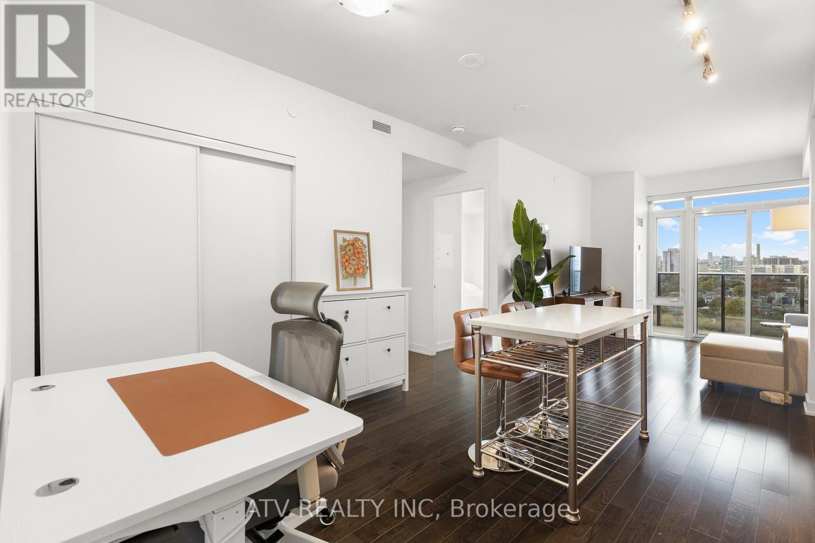 2106 - 330 RICHMOND STREET W, Toronto, Ontario