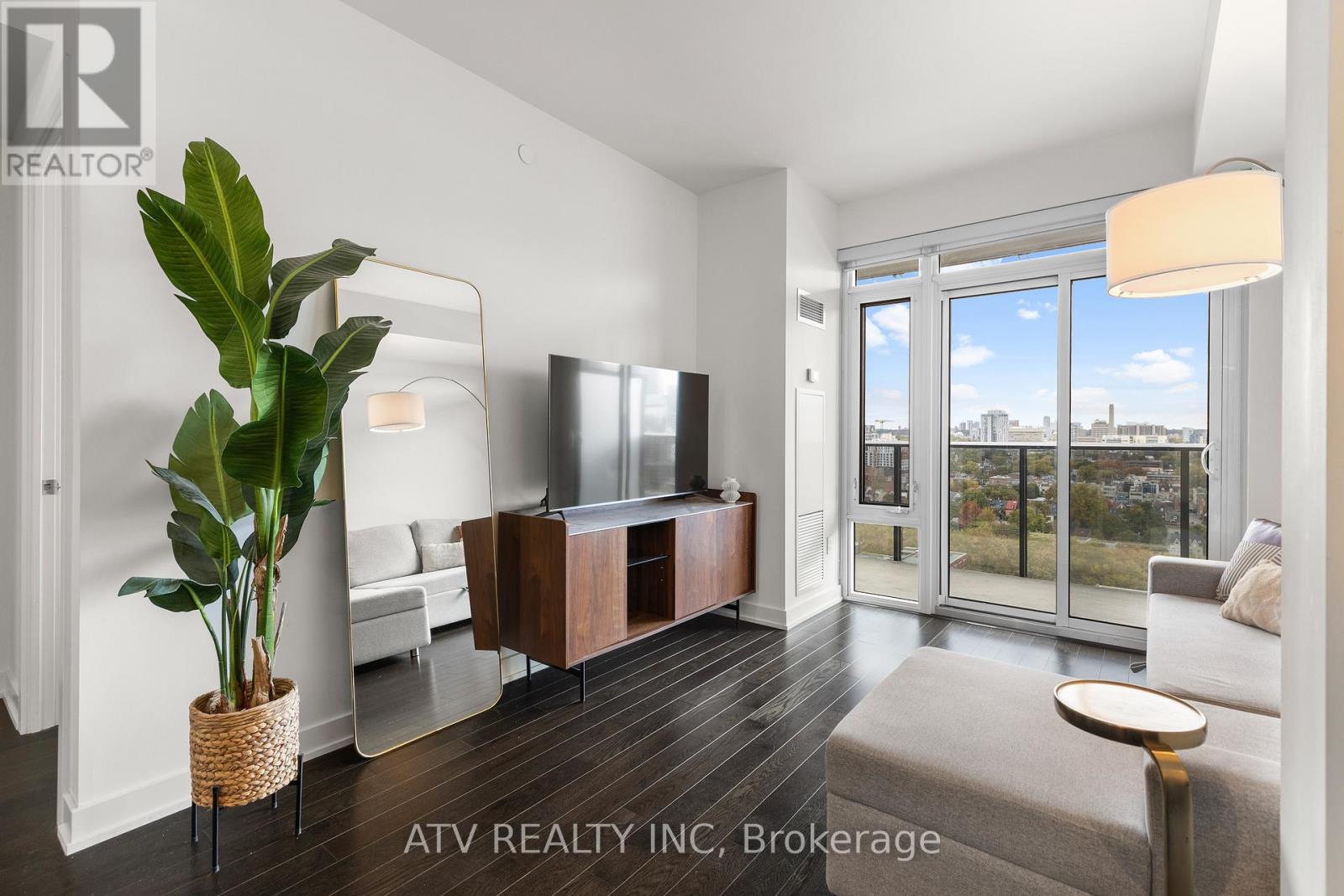 2106 - 330 Richmond Street W, Toronto, Ontario  M5V 0M4 - Photo 15 - C12526916