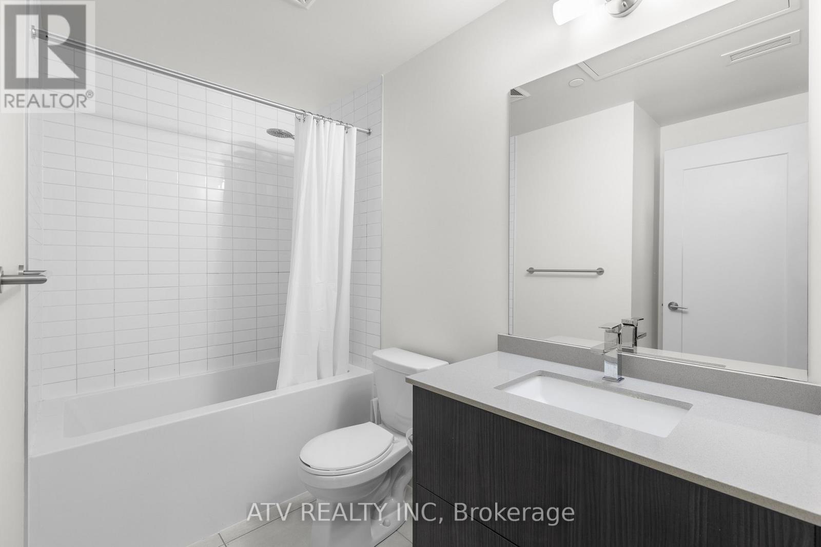 2106 - 330 Richmond Street W, Toronto, Ontario  M5V 0M4 - Photo 19 - C12526916