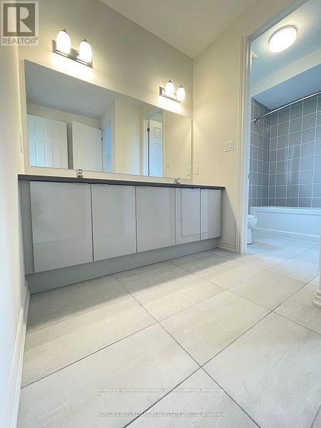 17 Bellflower Crescent, Adjala-Tosorontio, Ontario  L0G 1W0 - Photo 33 - N12526910