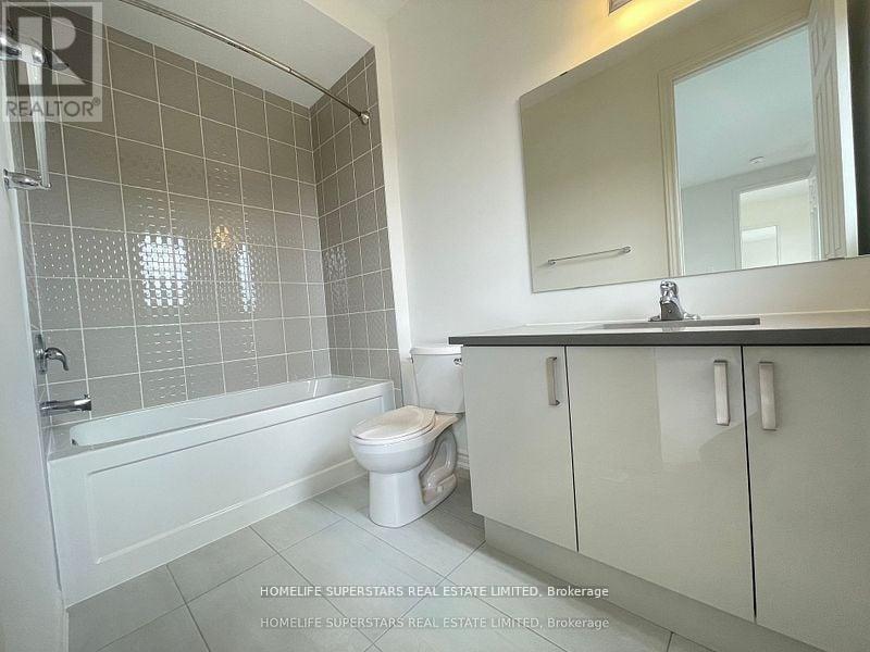 17 Bellflower Crescent, Adjala-Tosorontio, Ontario  L0G 1W0 - Photo 35 - N12526910