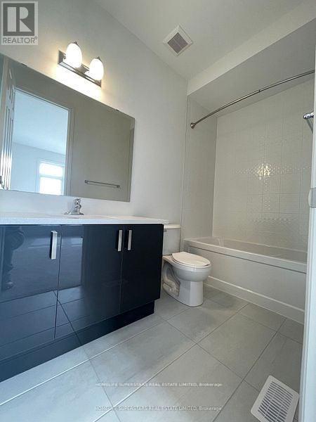 17 Bellflower Crescent, Adjala-Tosorontio, Ontario  L0G 1W0 - Photo 37 - N12526910