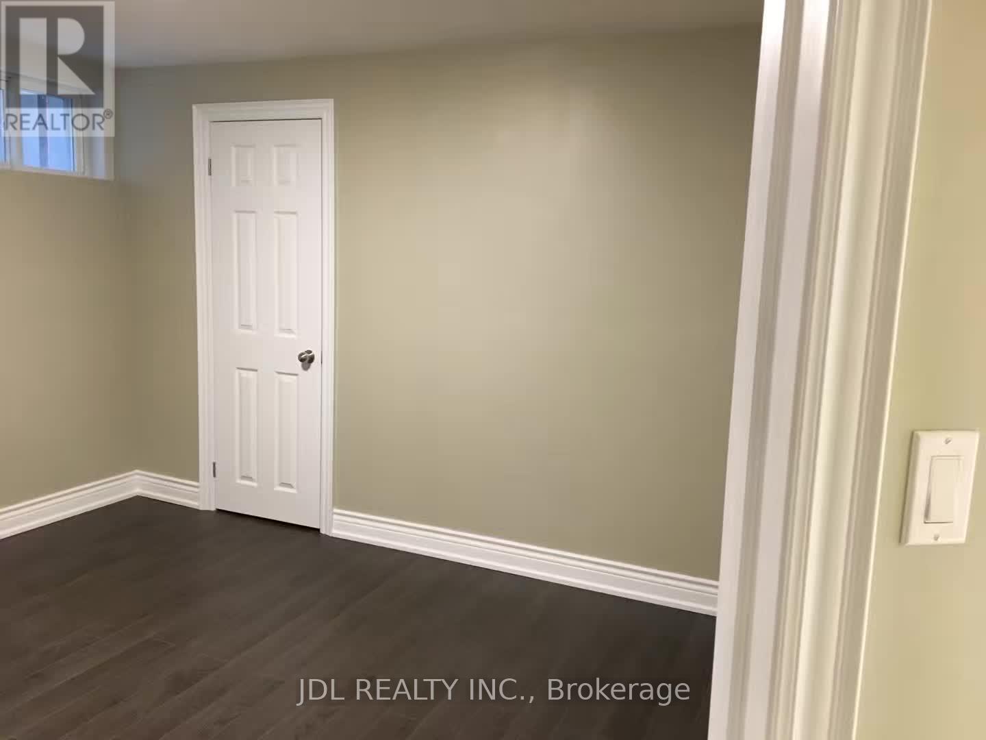 Lower - 50 Militia Trail, Markham, Ontario  L3R 9H5 - Photo 8 - N12526918